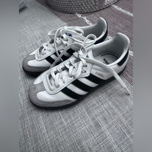 Adidas Samba OG Toddler 10.5 White and Black slightly used